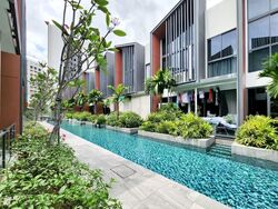 Affinity At Serangoon (D19), Terrace #527876411